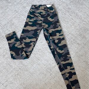 Aerie Offline Camouflage Leggings - Green and Tan
